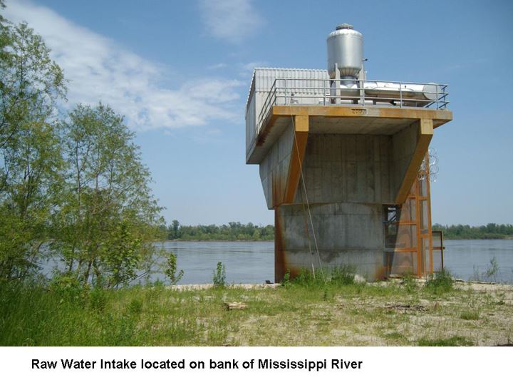 Raw Water Intake located on bank of Mississippi River